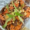 Cua rang me chua ngọt, trang trí rau răm và đậu phộng - StarCrab